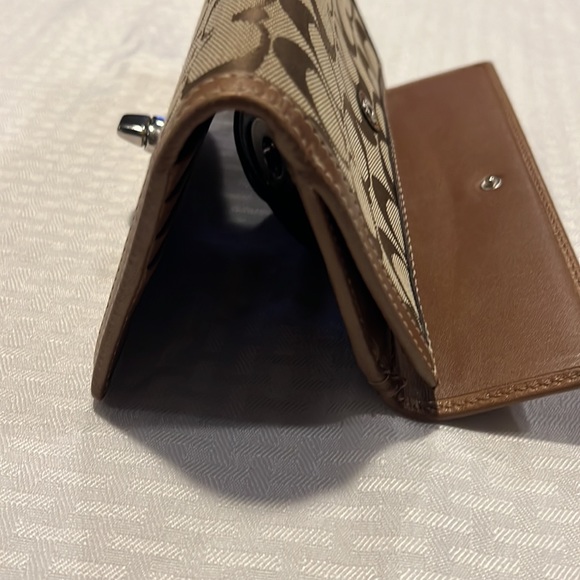 Coach wallet - Picture 4 of 4